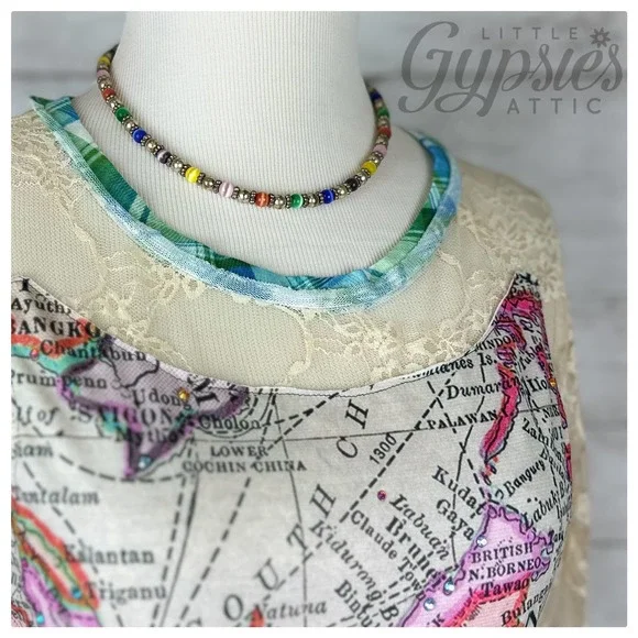 Vintage Y2K Beaded Jewelry Bundle - Picture 2 of 8